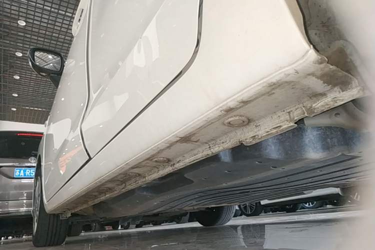 Used Honda Fit 2021 1.5L CVT Trend Edition Left Side Sill