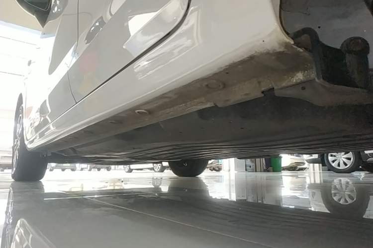 Used Honda Fit 2021 1.5L CVT Trend Edition Left Side Sill