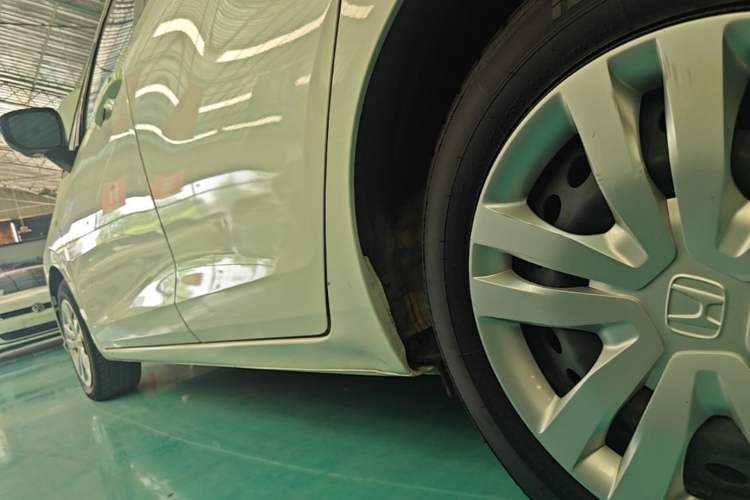 Used Honda Fit 2021 1.5L CVT Trend Edition Left Side Sill