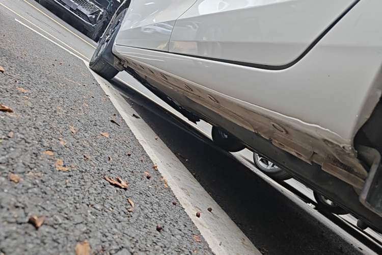 Used Honda Fit 2021 1.5L CVT Trend Edition Left Side Sill