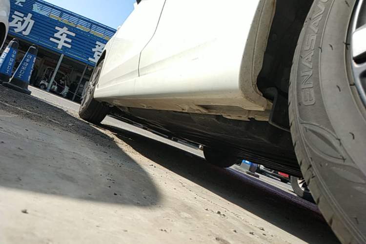 Used Honda Fit 2021 1.5L CVT Trendy Run Pro Edition Left Side Sill