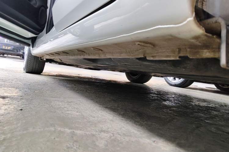 Used Honda Fit 2021 1.5L CVT Trend Edition Left Side Sill