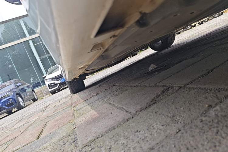 Used Honda Fit 2021 1.5L CVT Trendy Run Pro Edition Left Side Sill