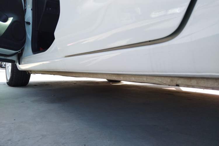 Used Honda Fit 2021 1.5L CVT Trend Edition Left Side Sill