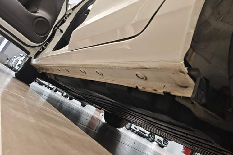 Used Honda Fit 2021 1.5L CVT Trend Edition Left Side Sill
