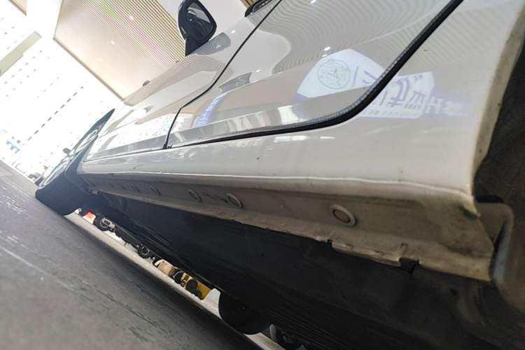 Used Honda Fit 2021 1.5L CVT Trend Edition Left Side Sill