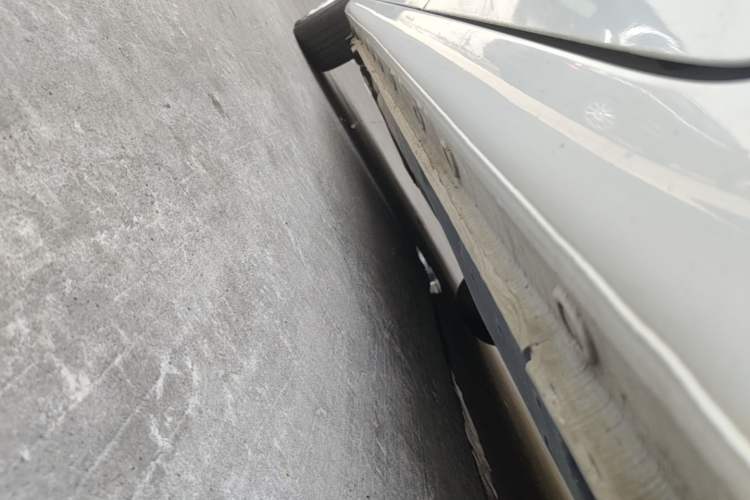 Used Honda Fit 2021 1.5L CVT Trend Edition Left Side Sill