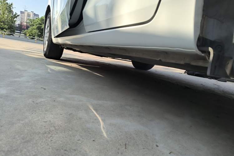 Used Honda Fit 2021 1.5L CVT Trendy Run Pro Edition Left Side Sill