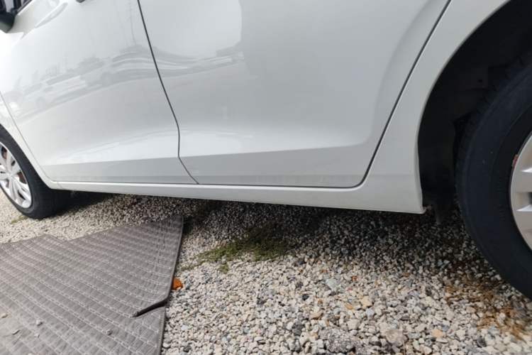 Used Honda Fit 2021 1.5L CVT Trend Edition Left Side Sill