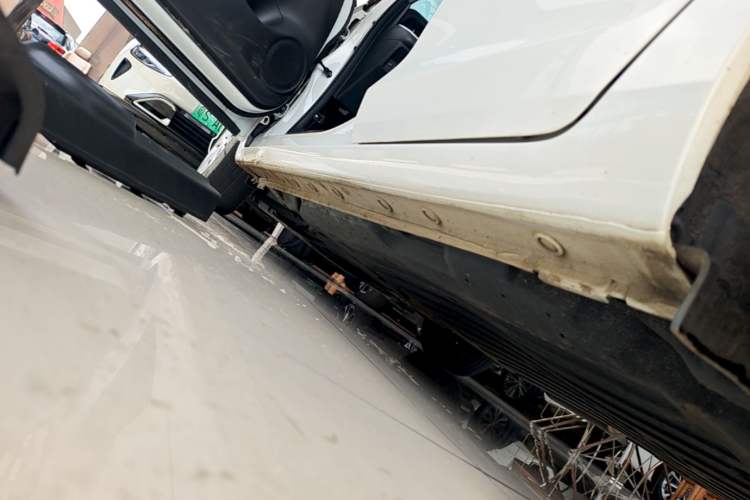 Used Honda Fit 2021 1.5L CVT Trend Edition Left Side Sill