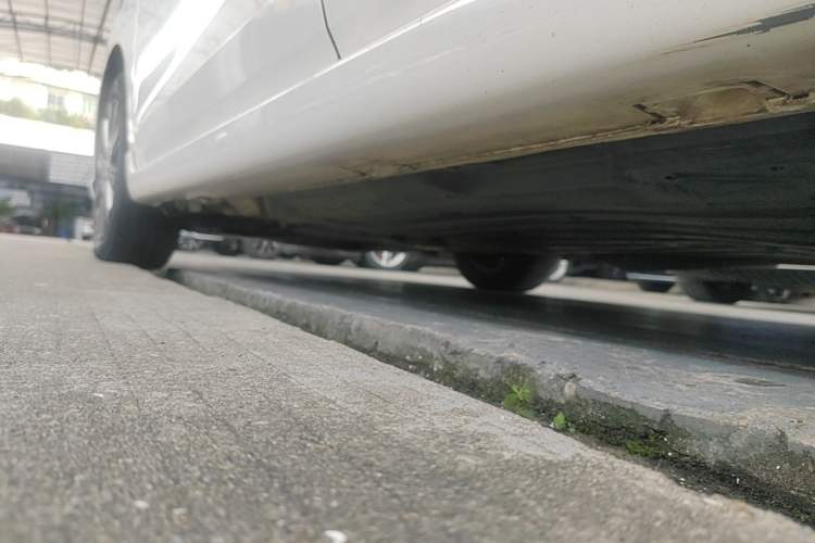 Used Honda Fit 2021 1.5L CVT Trendy Sports Edition Left Side Sill