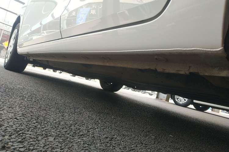 Used Honda Fit 2021 1.5L CVT Trend Edition Left Side Sill