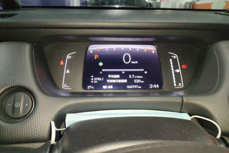 Used Honda Fit 2021 1.5L CVT Trend Edition Odometer Close Up