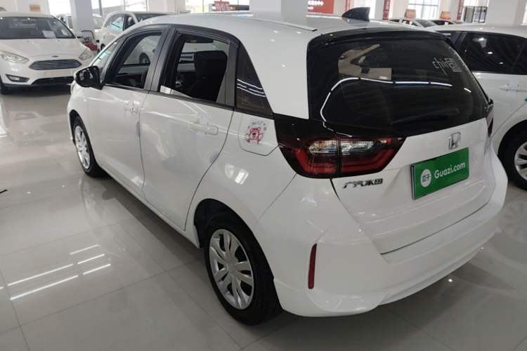 Used Honda Fit 2021 1.5L CVT Trend Edition Rear Left 45 Deg