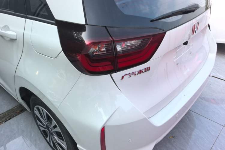 Used Honda Fit 2021 1.5L CVT Trend Edition Rear Left 45 Deg