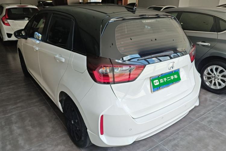 Used Honda Fit 2021 1.5L CVT Trend Edition Rear Left 45 Deg