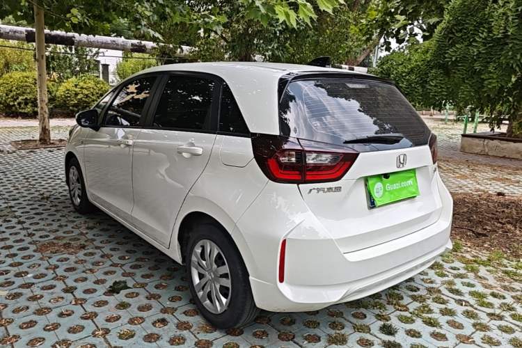 Used Honda Fit 2021 1.5L CVT Trend Edition Rear Left 45 Deg