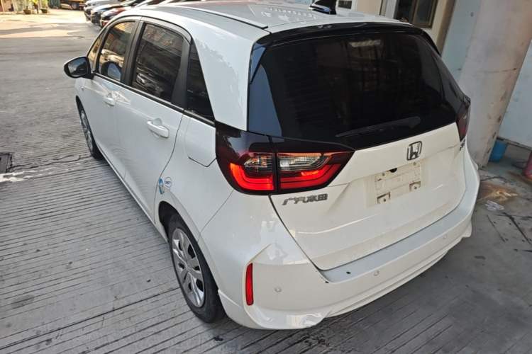 Used Honda Fit 2021 1.5L CVT Trendy Edition Rear Left 45 Deg