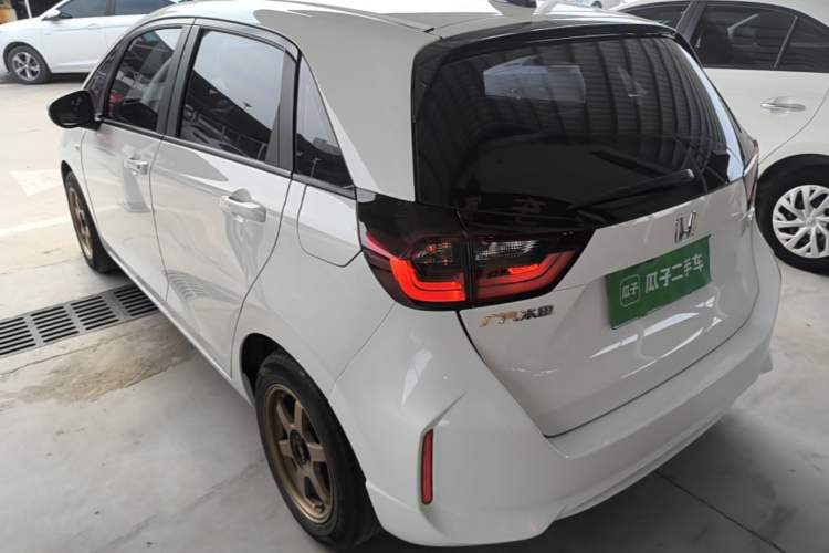 Used Honda Fit 2021 1.5L CVT Trend Edition Rear Left 45 Deg