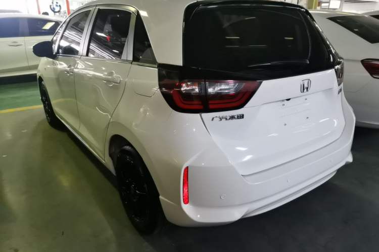 Used Honda Fit 2021 1.5L CVT Trend Edition Rear Left 45 Deg