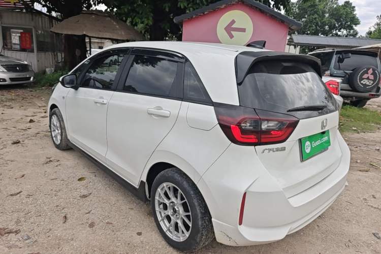 Used Honda Fit 2021 1.5L CVT Trendy Edition Rear Left 45 Deg