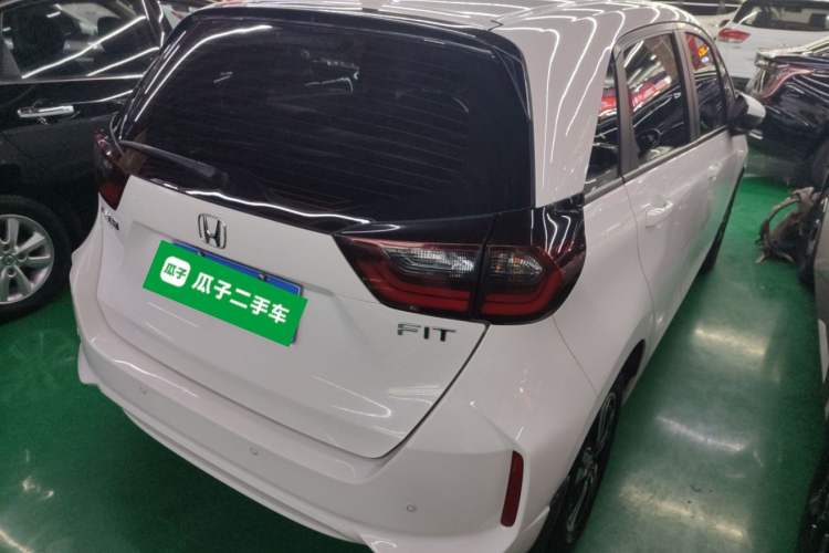 Used Honda Fit 2021 1.5L CVT Trend Edition Rear Right 45 Deg