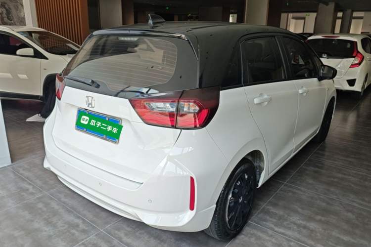 Used Honda Fit 2021 1.5L CVT Trend Edition Rear Right 45 Deg