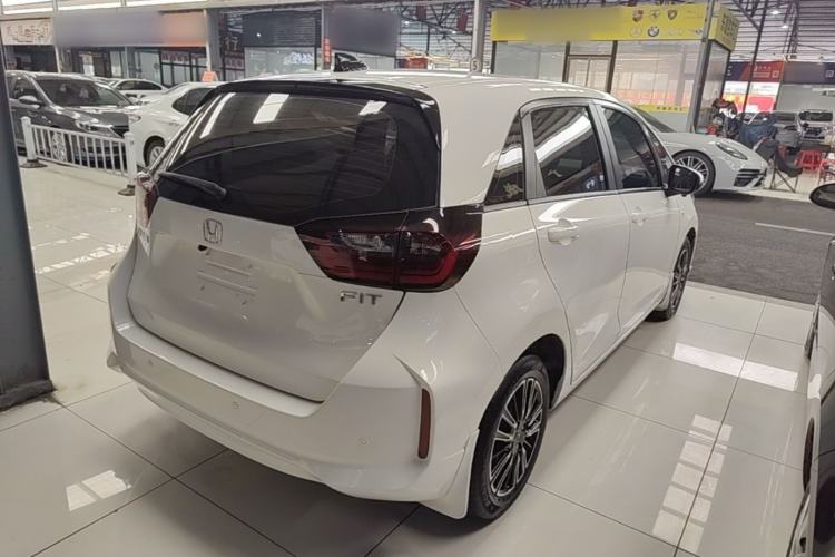 Used Honda Fit 2021 1.5L CVT Trend Edition Rear Right 45 Deg
