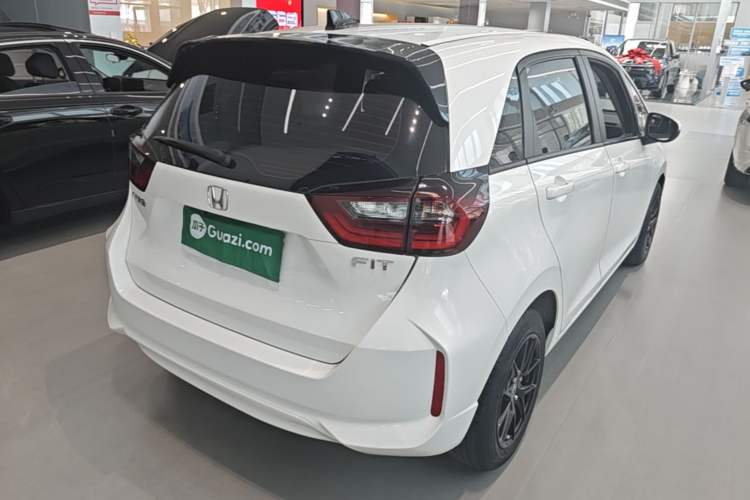 Used Honda Fit 2021 1.5L CVT Trendy Edition Rear Right 45 Deg