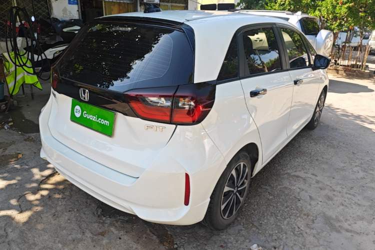 Used Honda Fit 2021 1.5L CVT Trendy Sports Edition Rear Right 45 Deg