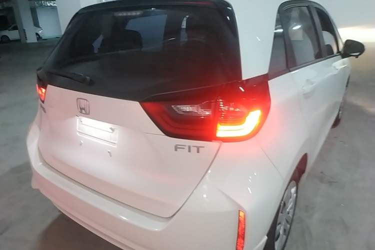 Used Honda Fit 2021 1.5L CVT Trend Edition Rear Right 45 Deg