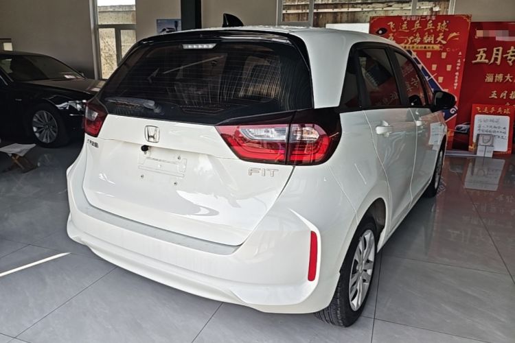 Used Honda Fit 2021 1.5L CVT Trend Edition Rear Right 45 Deg