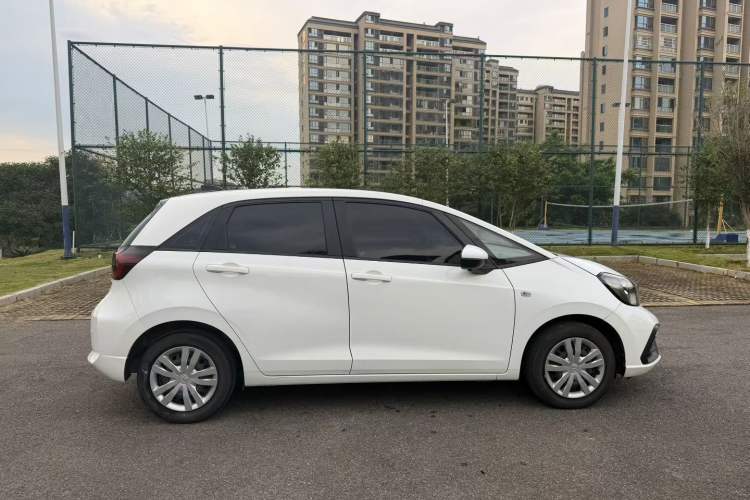 Used Honda Fit 2021 1.5L CVT Trendy Edition Rear Right 45 Deg