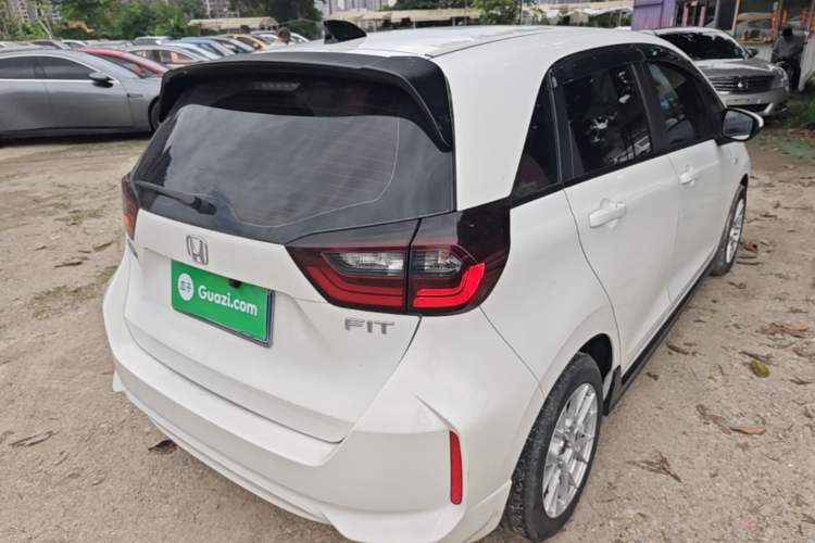 Used Honda Fit 2021 1.5L CVT Trendy Edition Rear Right 45 Deg
