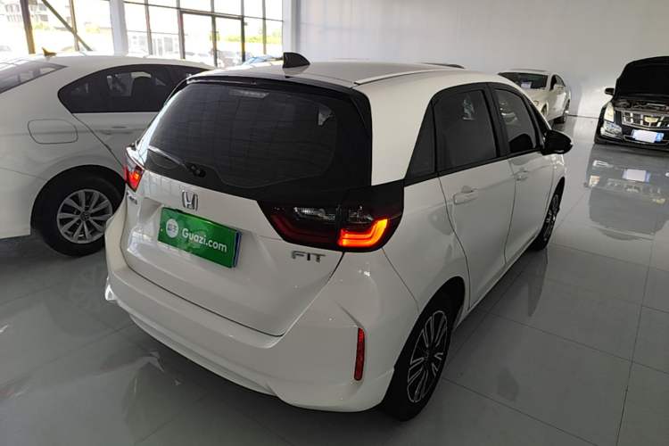 Used Honda Fit 2021 1.5L CVT Trend Edition Rear Right 45 Deg