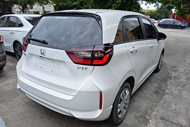 Used Honda Fit 2021 1.5L CVT Trend Edition Rear Right 45 Deg