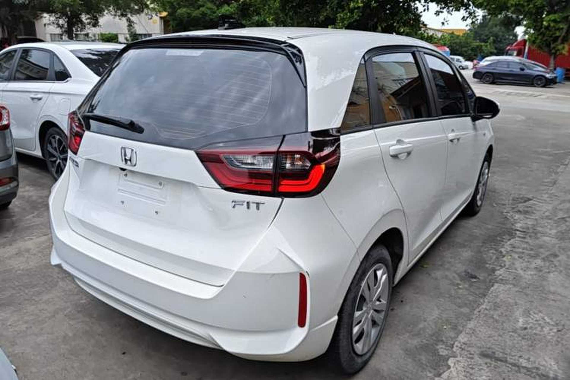 Used Honda Fit 2021 1.5L CVT Trend Edition Rear Right 45 Deg
