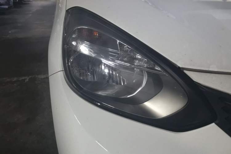 Used Honda Fit 2021 1.5L CVT Trend Edition Right Front Headlight
