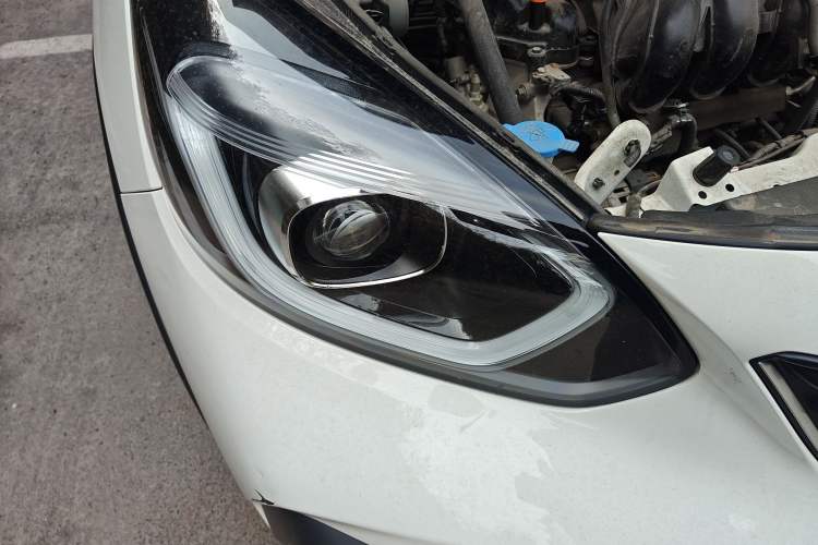 Used Honda Fit 2021 1.5L CVT Trendy Version Right Front Headlight