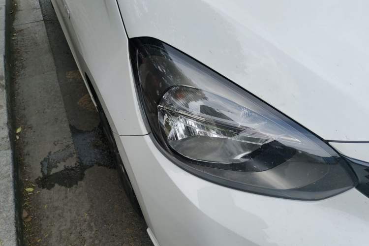 Used Honda Fit 2021 1.5L CVT Trendy Sports Edition Right Front Headlight