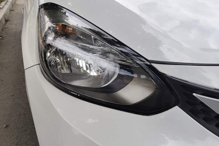 Used Honda Fit 2021 1.5L CVT Trendy Edition Right Front Headlight