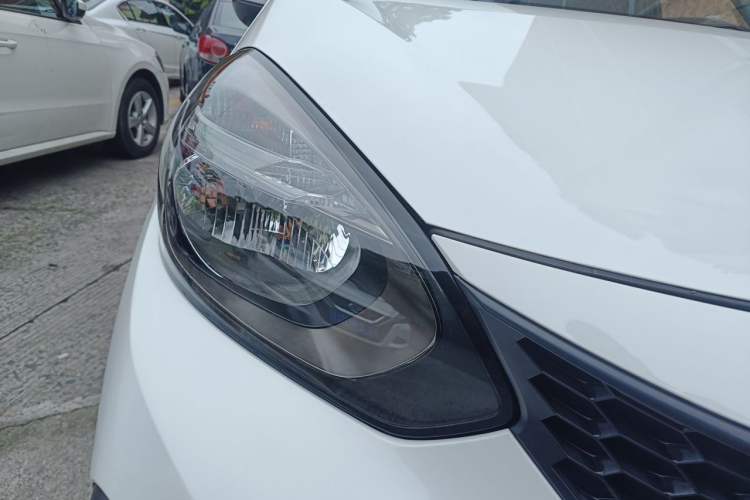 Used Honda Fit 2021 1.5L CVT Trend Edition Right Front Headlight