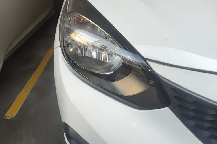 Used Honda Fit 2021 1.5L CVT Trend Edition Right Front Headlight