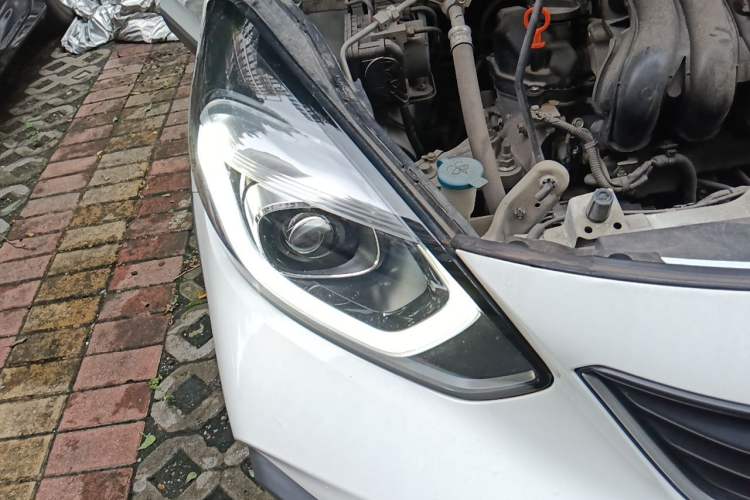 Used Honda Fit 2021 1.5L CVT Trendy Version Right Front Headlight