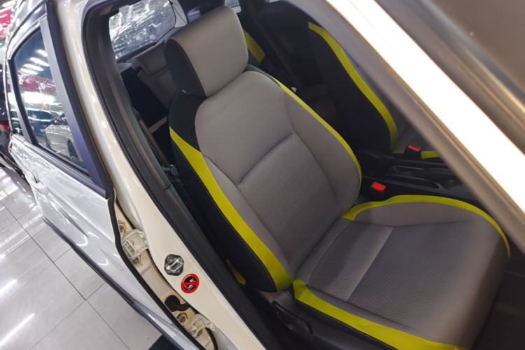 Used Honda Fit 2021 1.5L CVT Trendy Version Right Front Seat