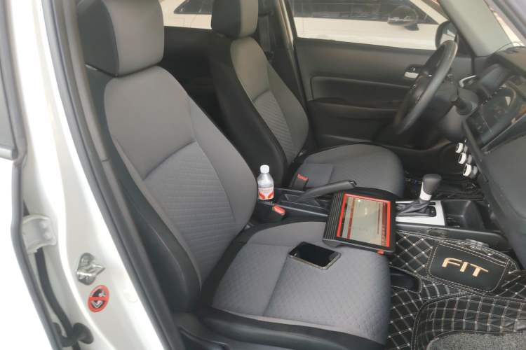 Used Honda Fit 2021 1.5L CVT Trend Edition Right Front Seat