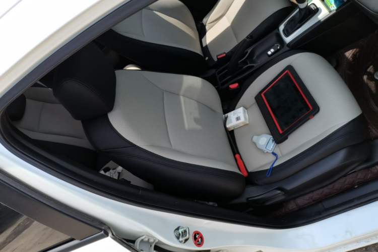 Used Honda Fit 2021 1.5L CVT Trend Edition Right Front Seat