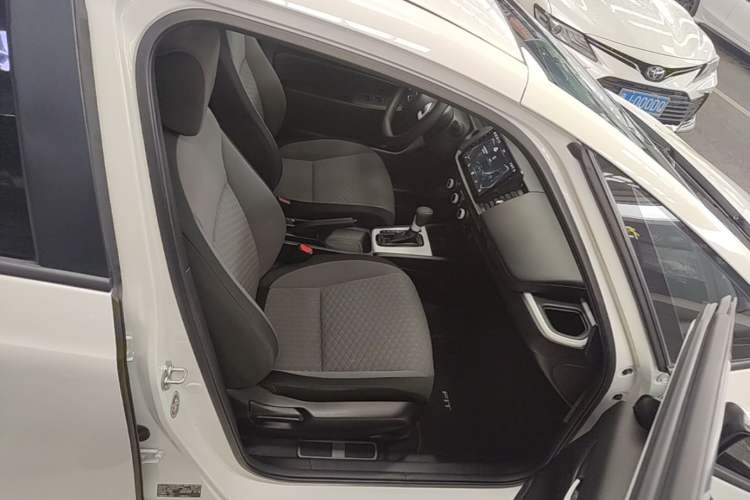Used Honda Fit 2021 1.5L CVT Trend Edition Right Front Seat