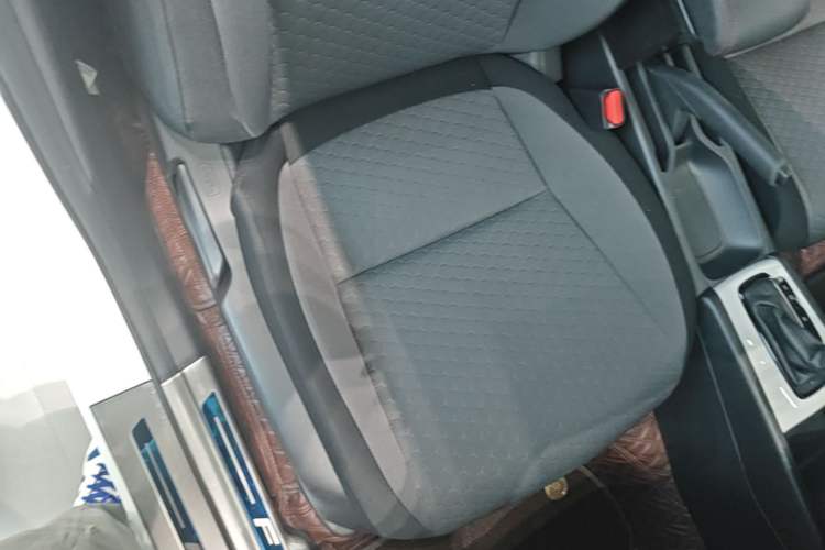 Used Honda Fit 2021 1.5L CVT Trendy Edition Right Front Seat
