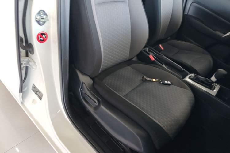 Used Honda Fit 2021 1.5L CVT Trend Edition Right Front Seat